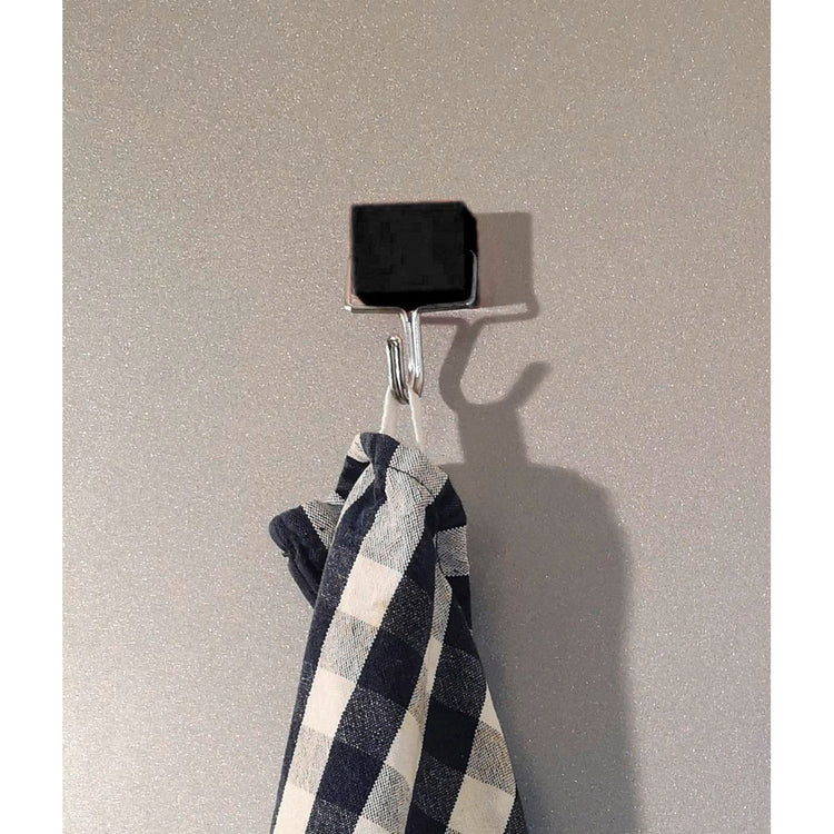 Ensemble de 4 crochets muraux magnétiques noir et blanc Fackelmann Tecno