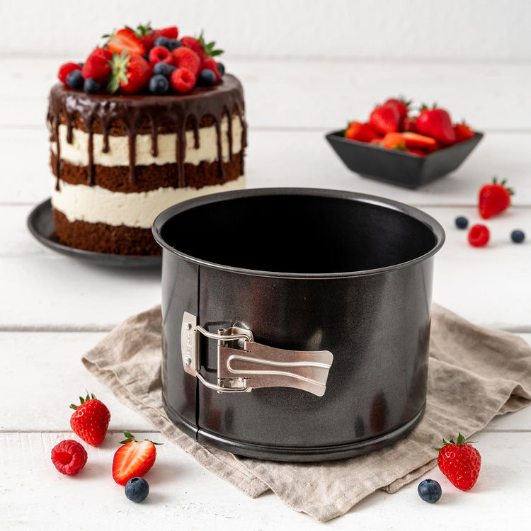 Moule à panettone à charnière 18 cm Zenker Black Metallic