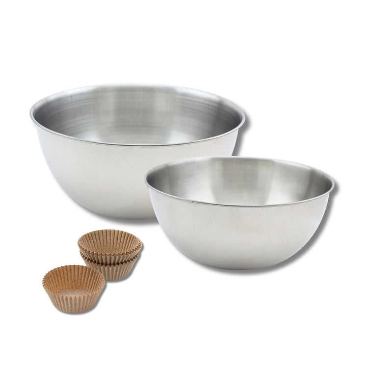 Lot comprenant 40 moules à muffins Zenker, 2 bols à mixer en inox Fackelmann