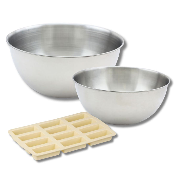 Set comprenant 1 Moule Silicone, 1 spatule Zenker, 2 bols à mixer en inox Fackelmann
