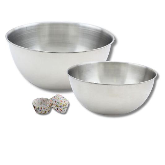 Lot comprenant 50 moules à muffins, 1 spatule Zenker, 2 bols à mixer en inox Fackelmann