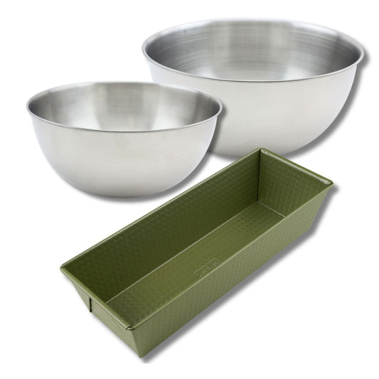 Set pâtisserie avec moule à cake 30 cm, 2 bols à mixer et spatule Zenker