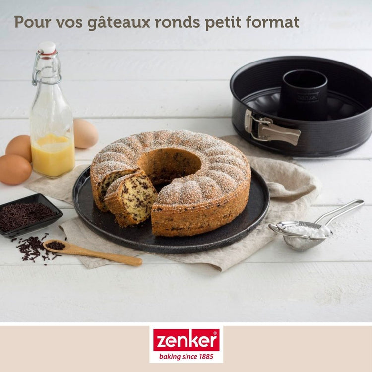 Ensemble de 2 Moules à manqué à charnière avec fond à savarin 18 cm Zenker Black Metallic