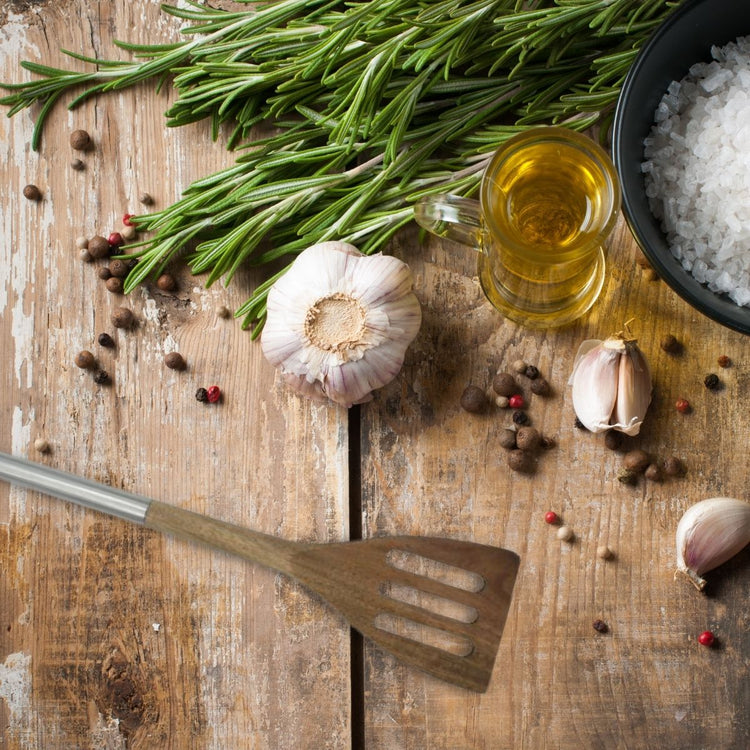 Spatule de cuisine ajourée en bois d'acacia Fackelmann Synthesis
