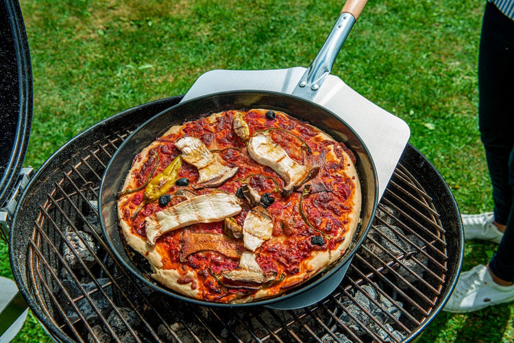 Plaque à pizza perforée ronde four et barbecue 32 cm FM Professional Barbecue