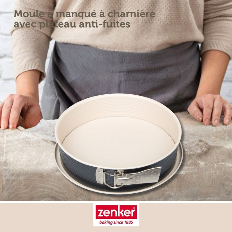 Set de 4 ustensiles de pâtisserie moule à gâteaux bol et spatule Black metallic Black mettallic Zenker Black mettallic