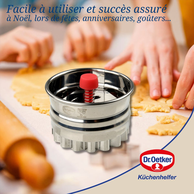 Ensemble de 2 Emporte-pièces biscuit linzer motif smiley Dr Oetker Noël