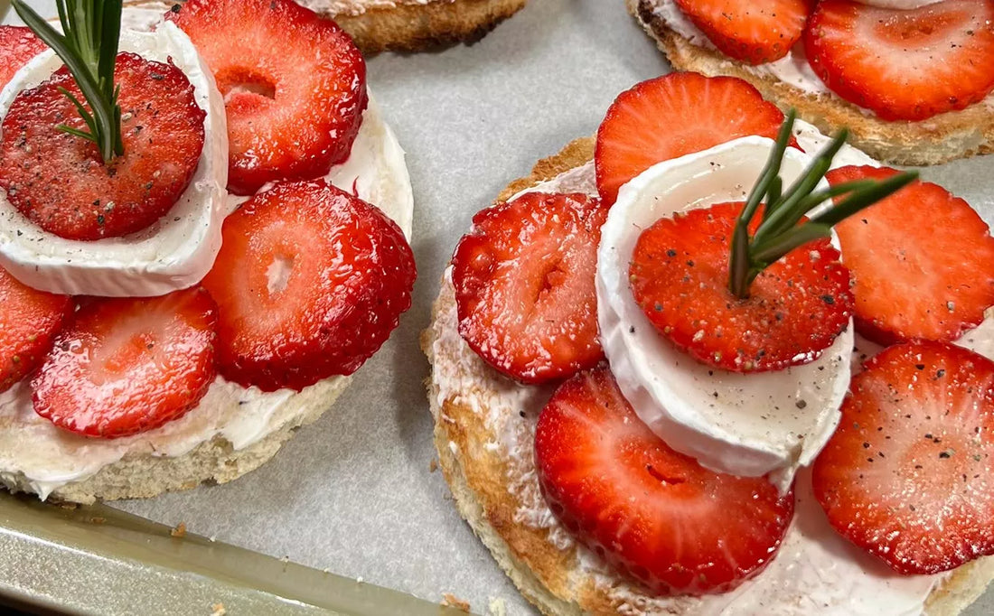 La recette du toast aux fraises et fromage de chèvre