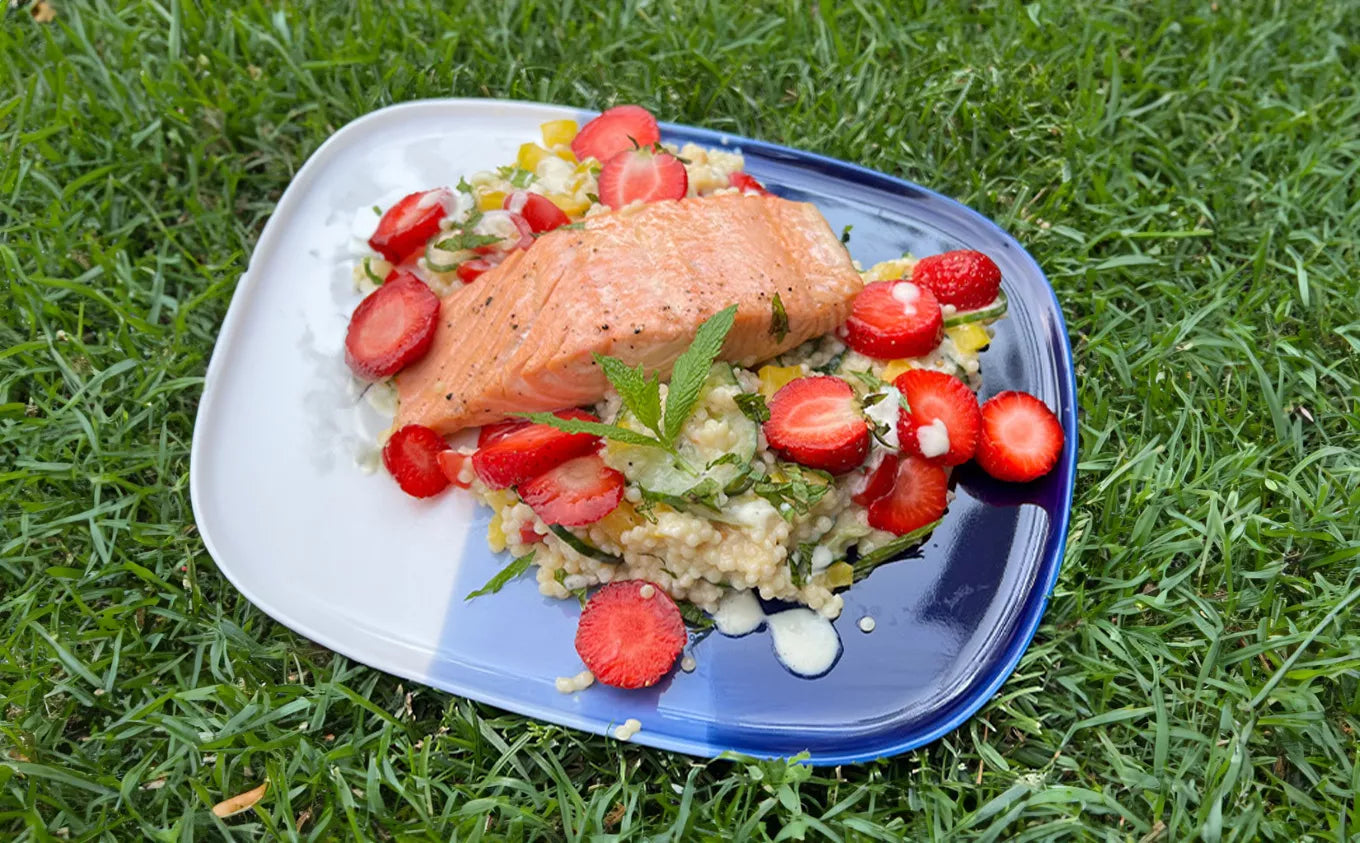 La recette du filet de saumon avec couscous aux fraises