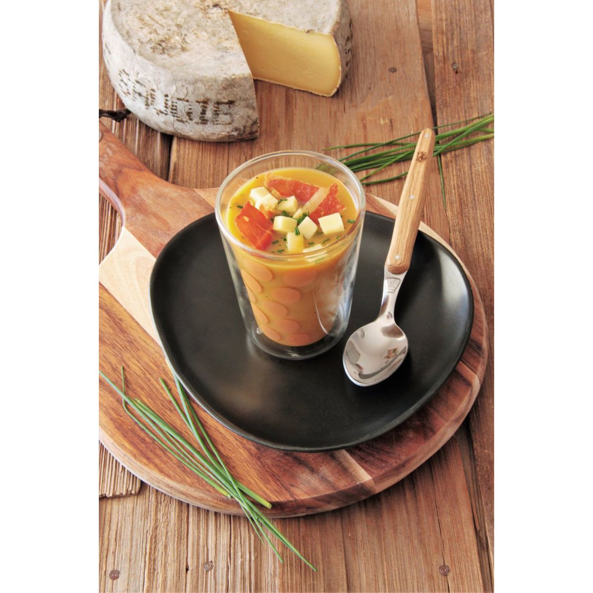 Velouté de potimarron et chips de jambon réalisé par Sarahtatouille