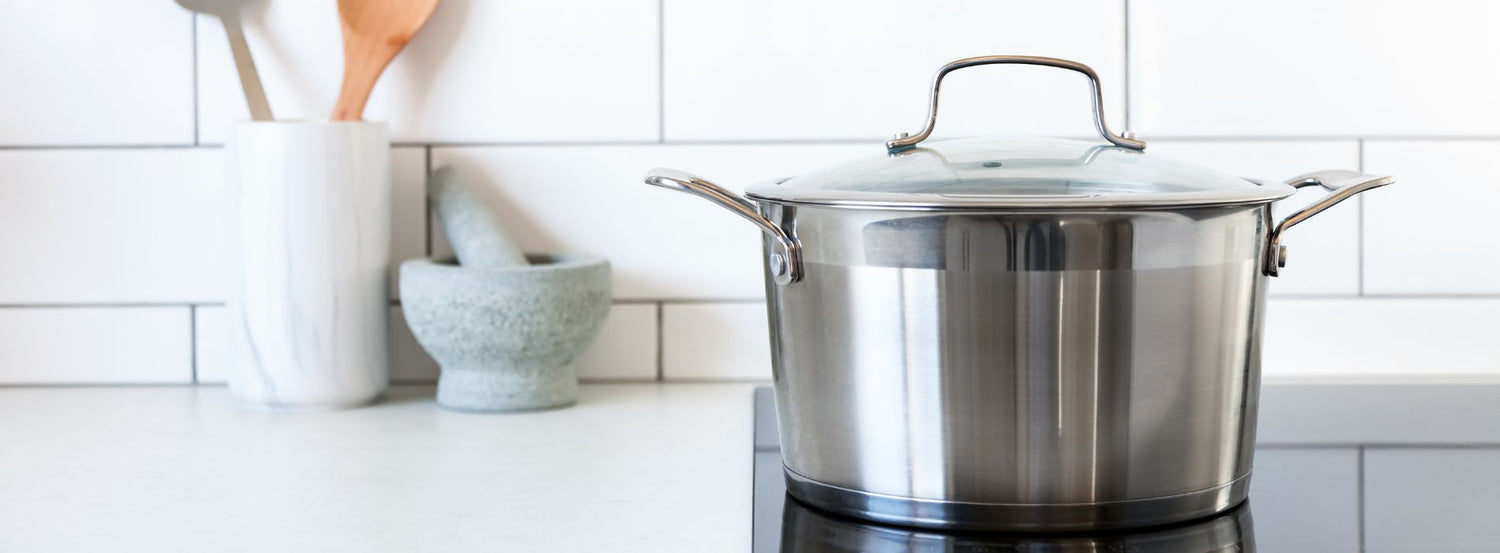 Batteries de cuisine : 2 poêles et 1 faitout