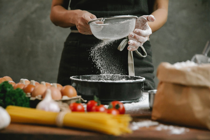 Passoire de cuisine (vert) silicone suspendue Tamis la Farine avec Poignée  Mailles Fine pour Poudre Pâtisserie