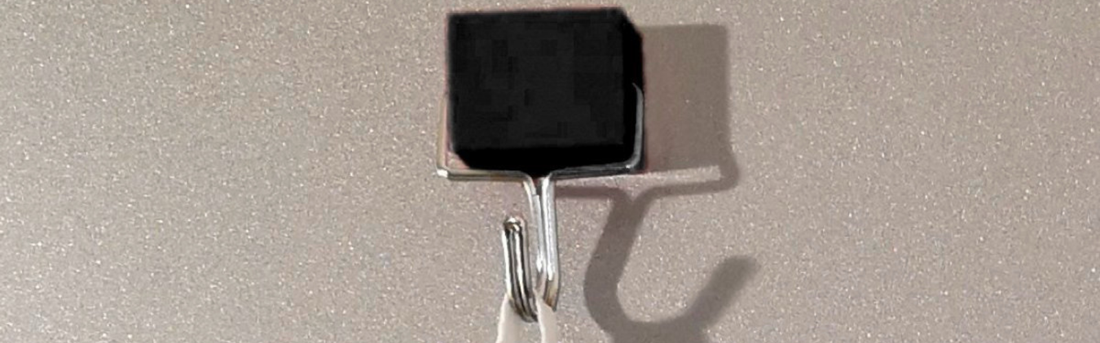 Les crochets magnétiques