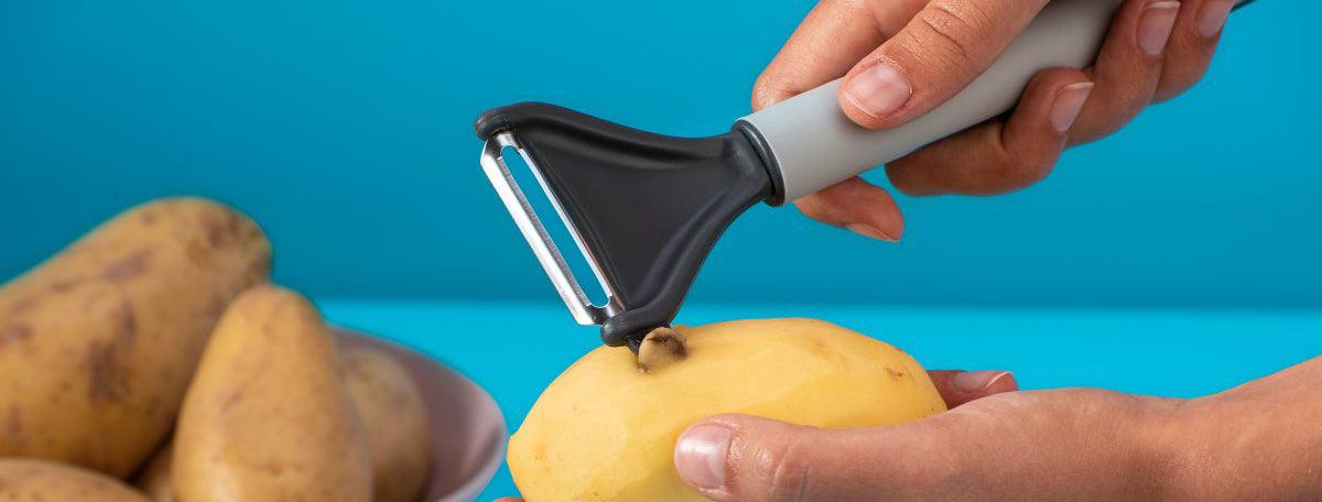 Les mandolines, éplucheurs et hachoirs