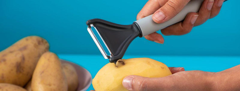 Les mandolines, éplucheurs et hachoirs