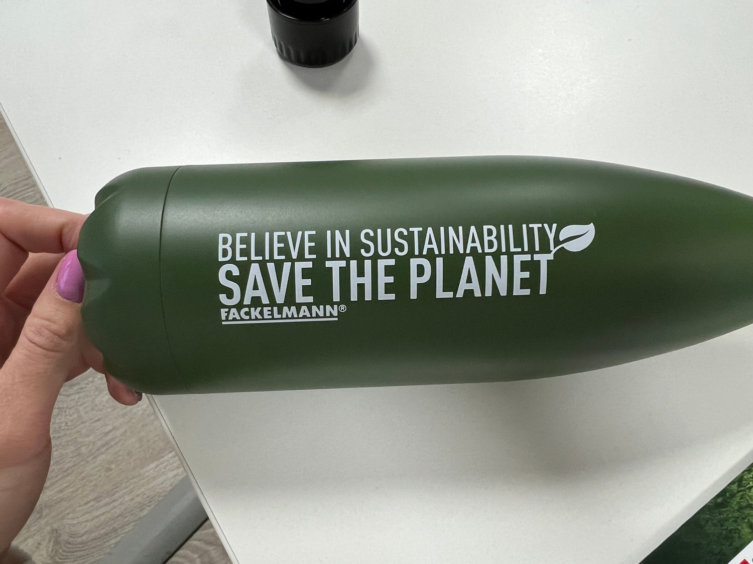 Bouteille isotherme 500 ml coloris aléatoire Fackelmann Move