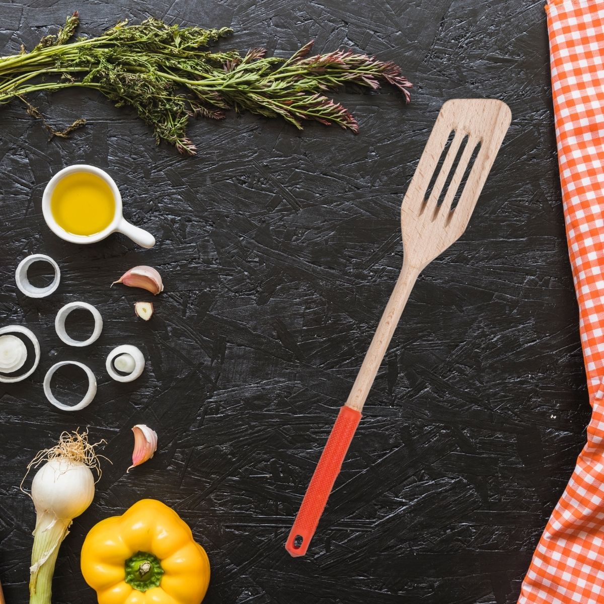 Spatule de cuisine en bois ajourée avec manche en silicone Fackelmann Wood Edition