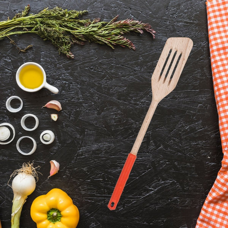 Spatule de cuisine en bois ajourée avec manche en silicone Fackelmann Wood Edition