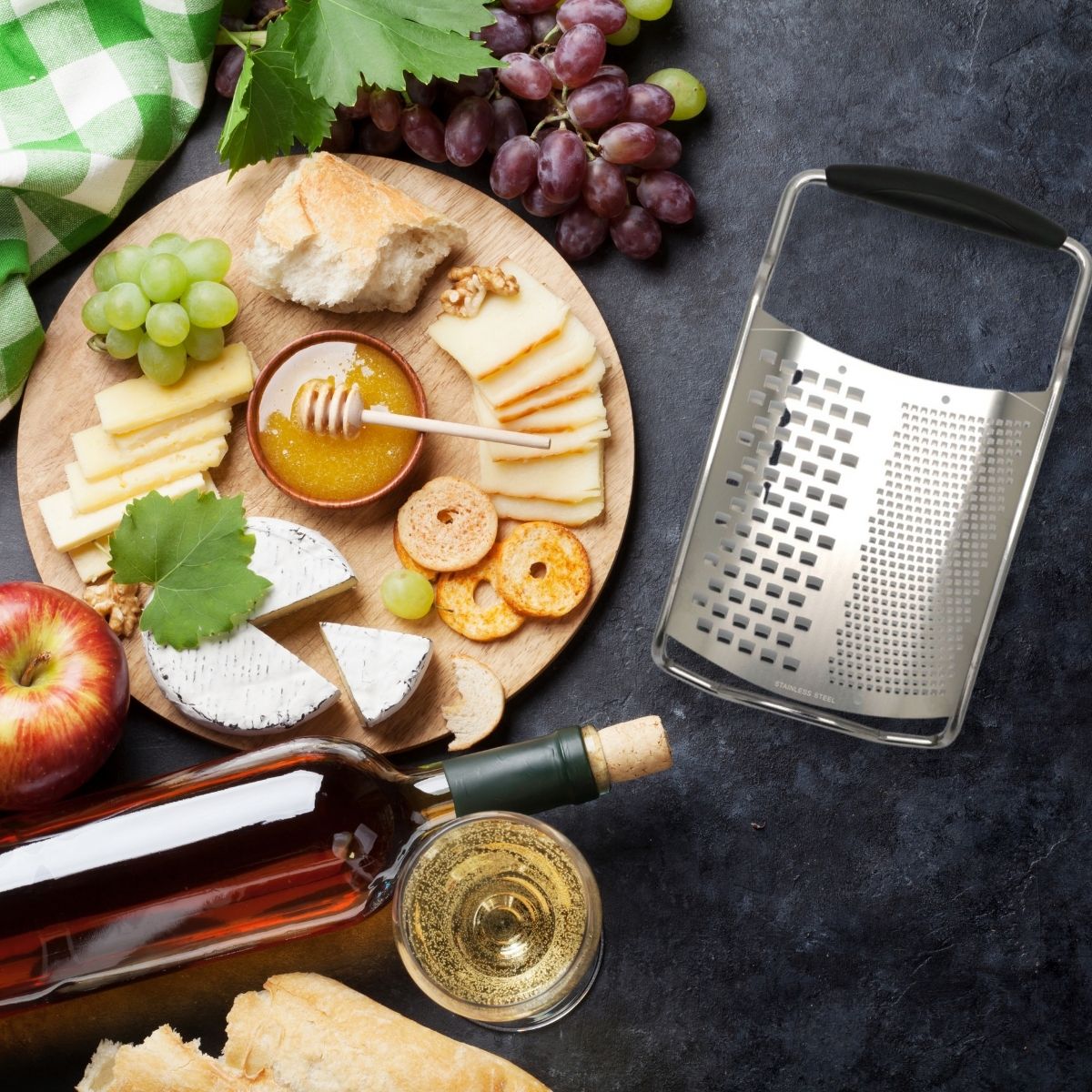 Râpe à fromage inox 2 en 1 Fackelmann