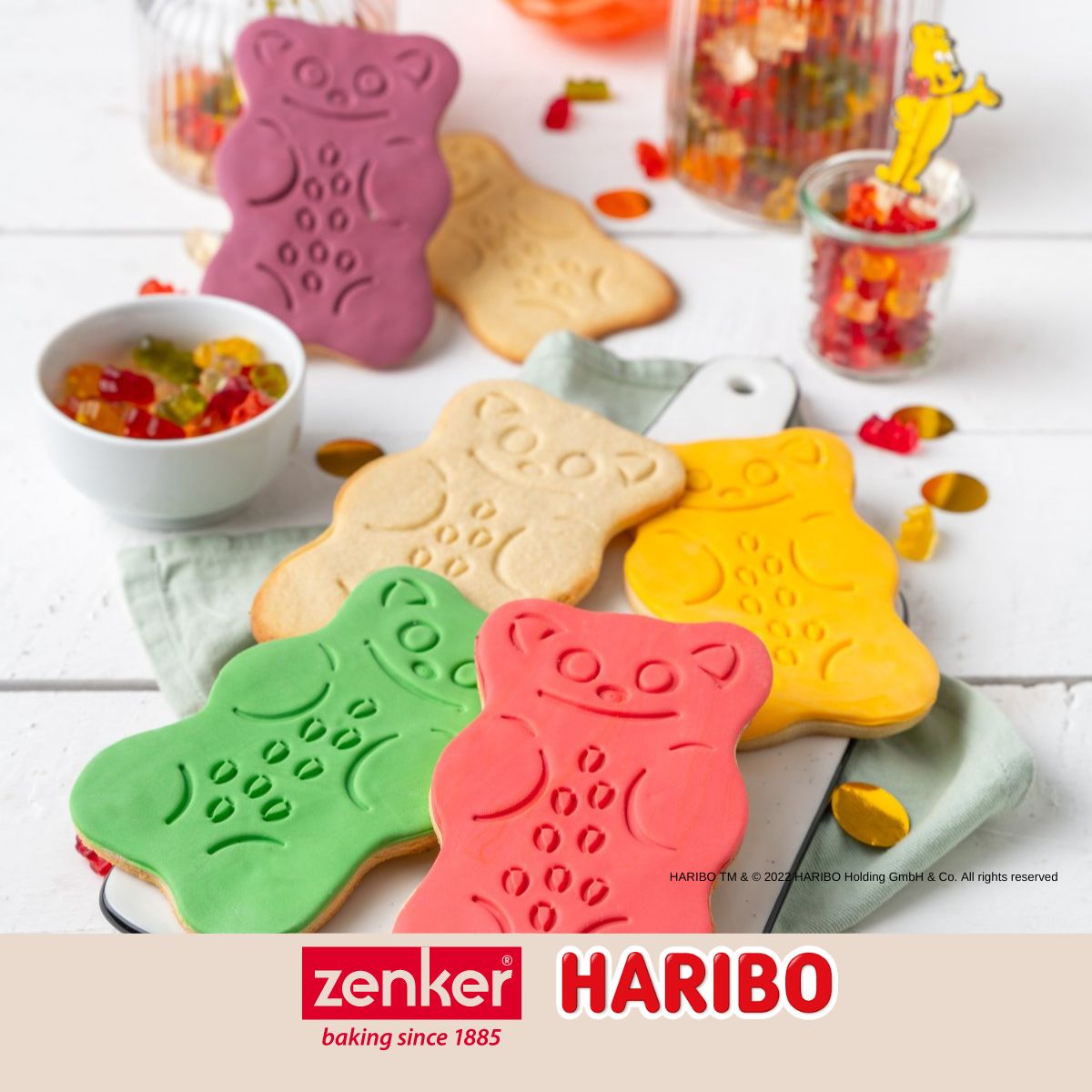 Emporte-pièce biscuits 2 en 1 en plastique Zenker Haribo