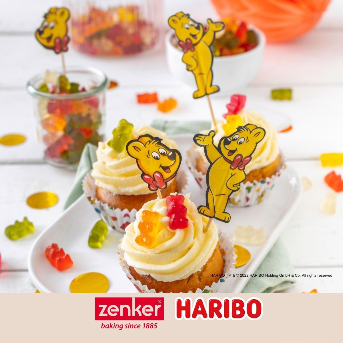 Lot de 24 piques apéritif avec décoration Zenker Haribo