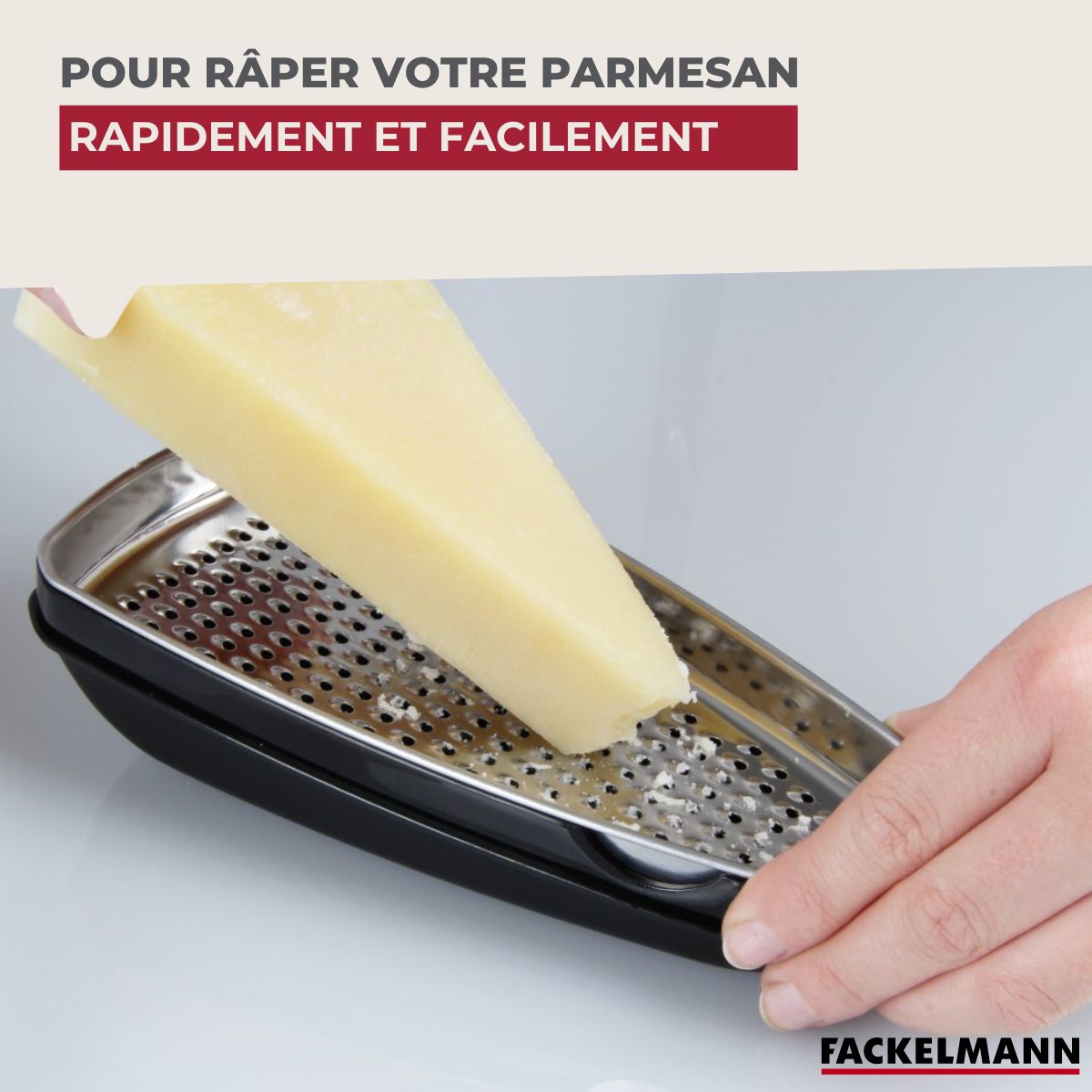 Râpe à parmesan et sa boîte de rangement Fackelmann Handmade Tradition