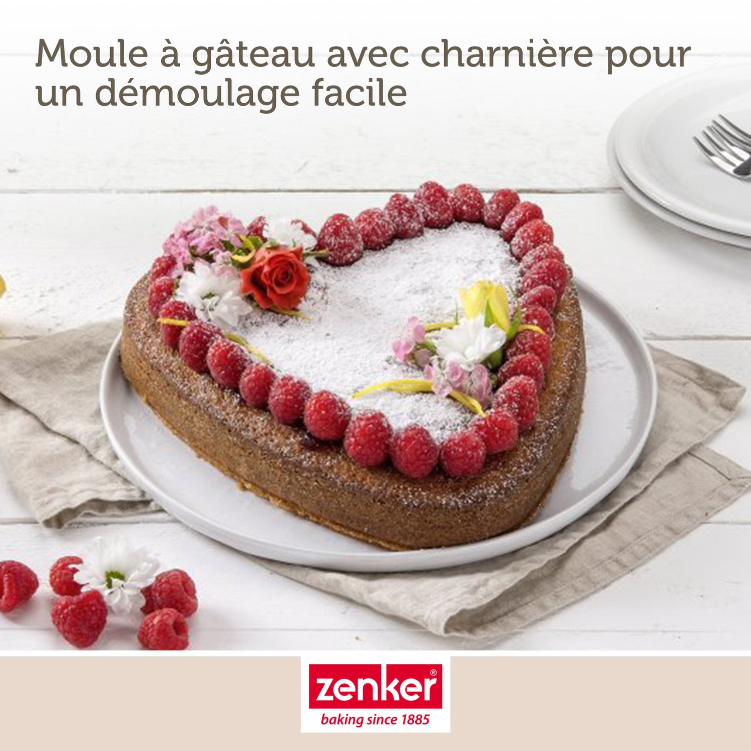 Moule à gâteau coeur avec charnière 27 x 25 cm Zenker Special Creative