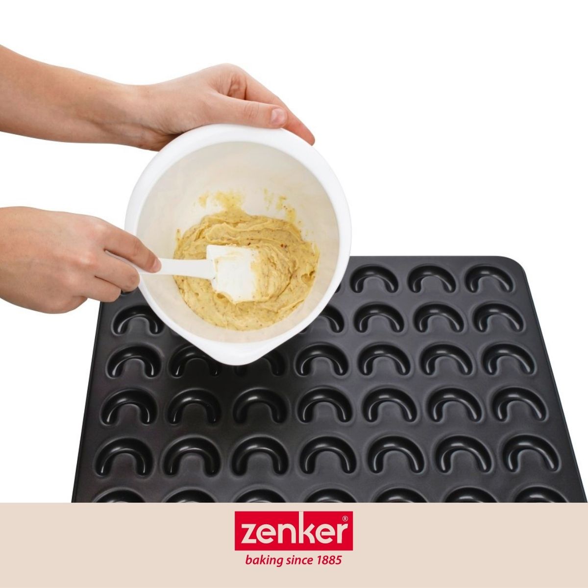 Moule pour vanille kipferl croissant vanille 42 x 32 cm Zenker Special Creative