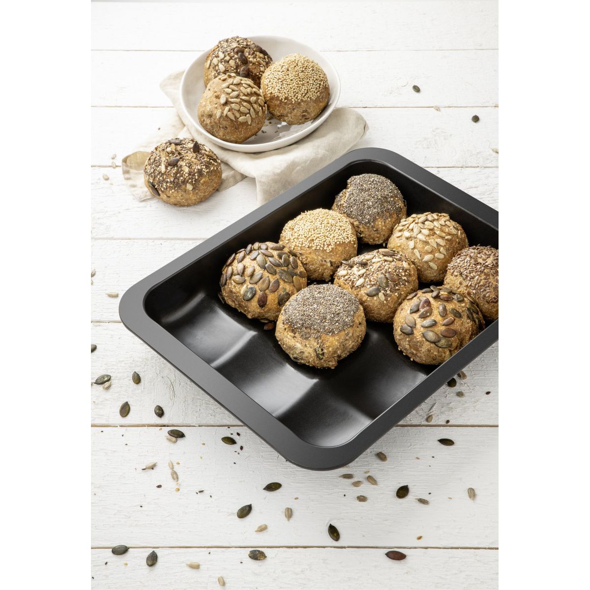 Moule 12 mini pains ou brioches Zenker Black Metallic