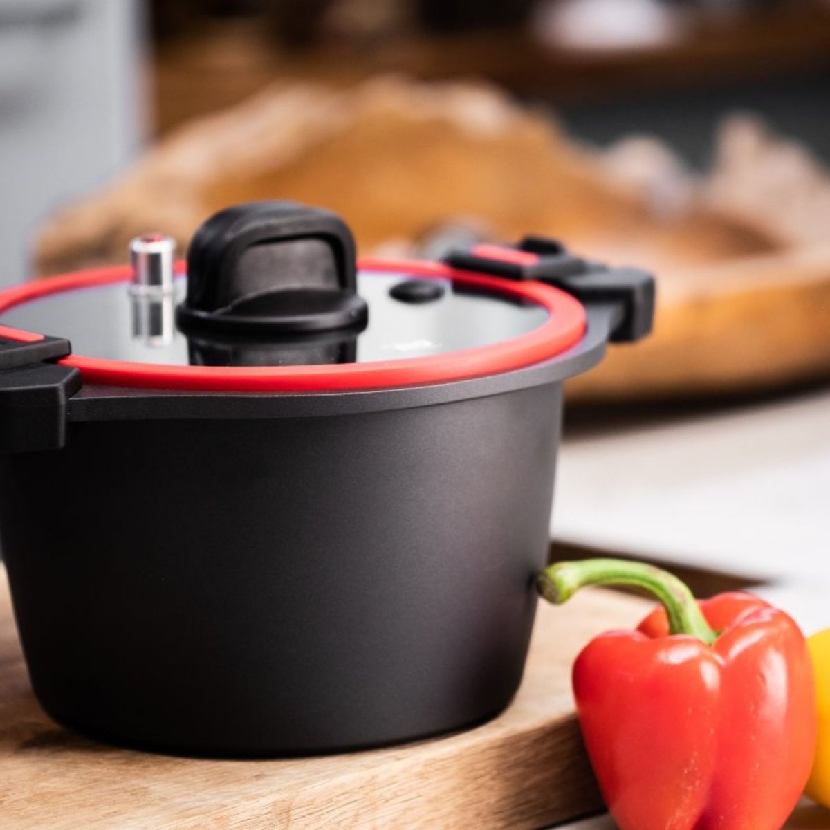 Cocotte minute en fonte d'aluminium 6 litres Elo Eco d'énergie