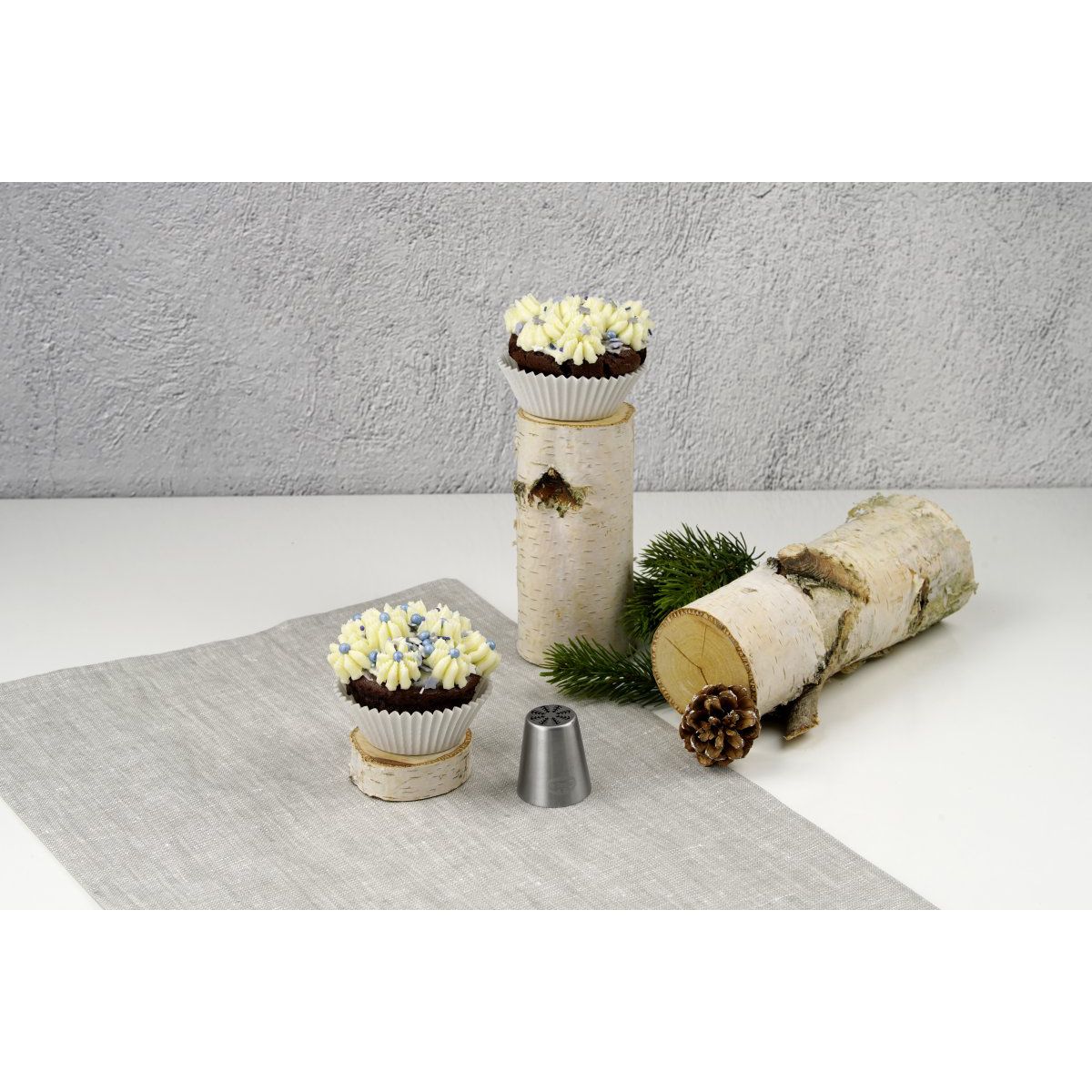 Douille motif Cristal de glace et lot de 4 poches à douille Dr Oetker