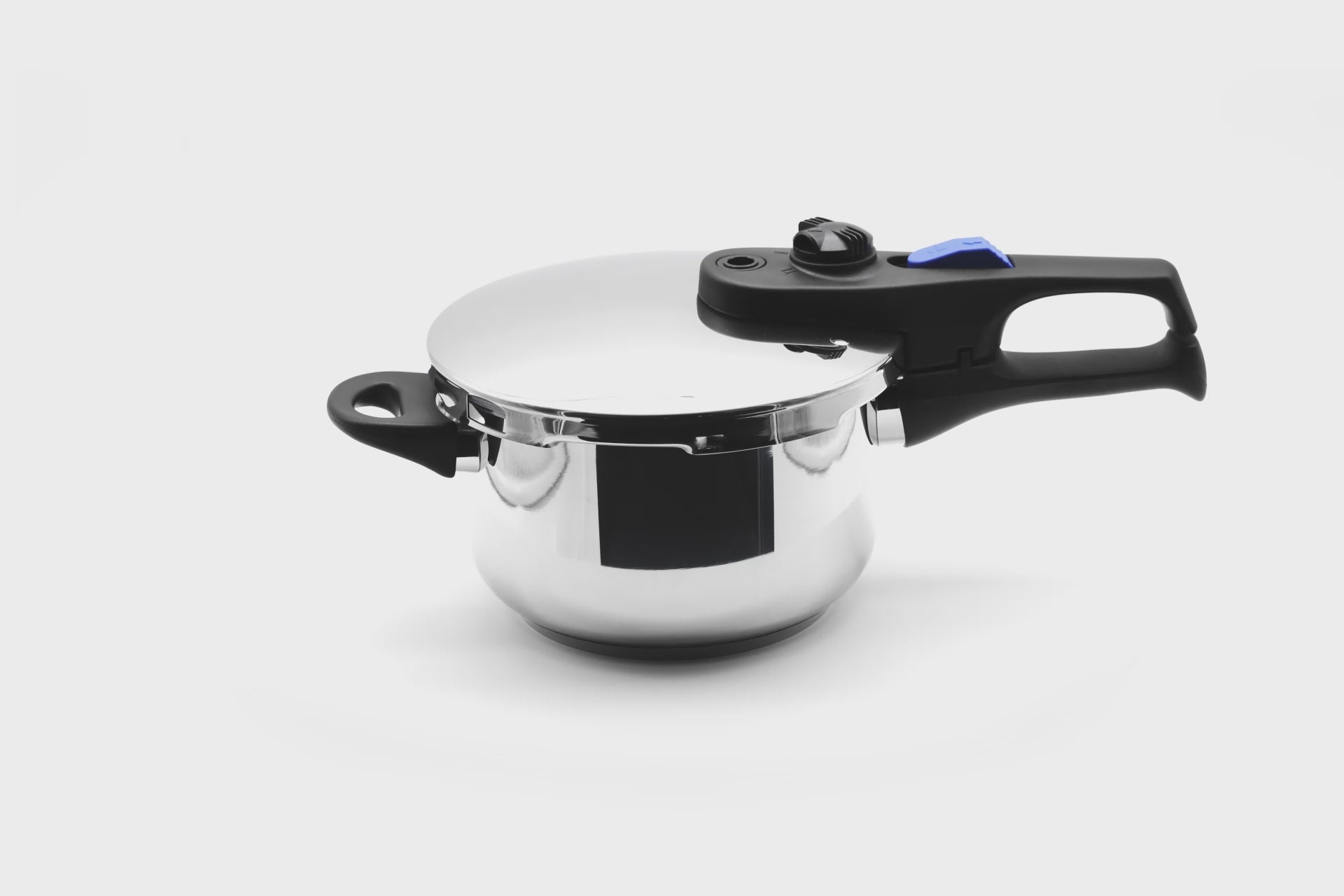 Autocuiseur 18 cm d'une capacité de 2,7 litres Elo Praktika